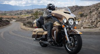 2014 Harley-Davidson Ultra Limited Comparison